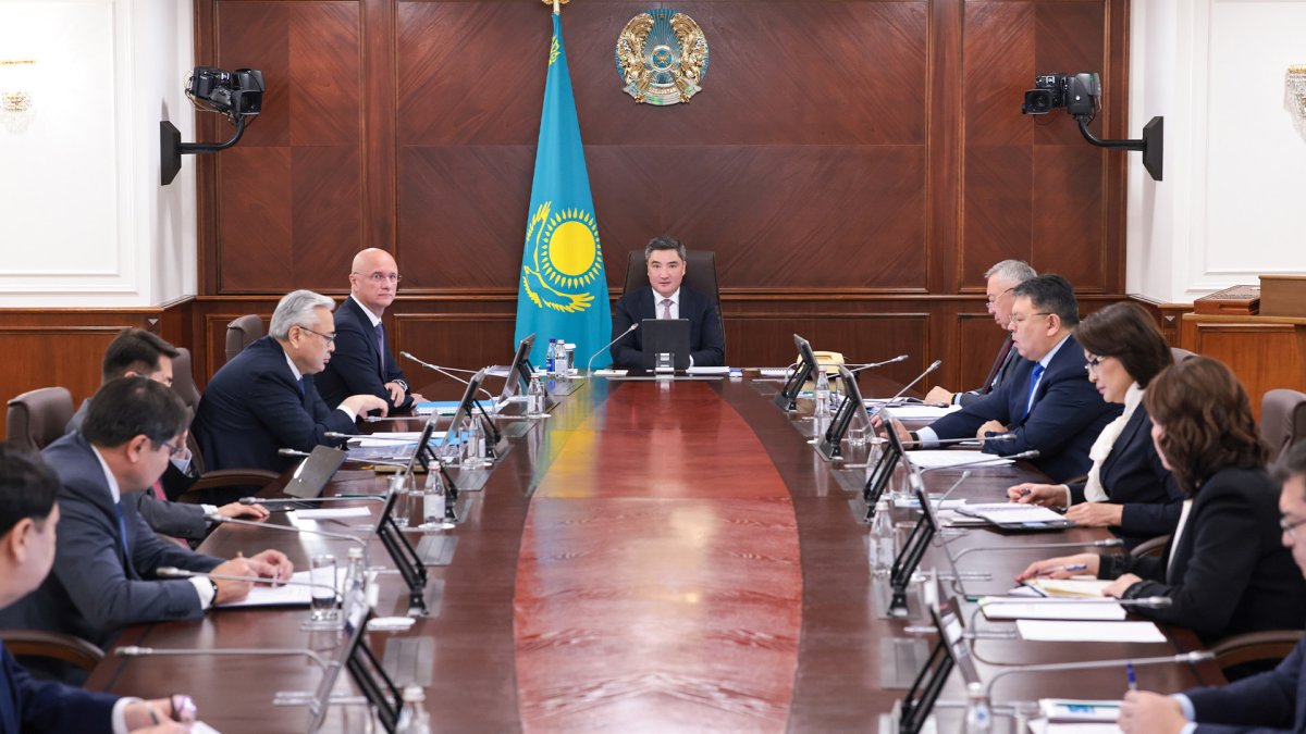 Мэри Королева порно Чехия