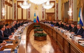 Алихан Смаилов провел переговоры с Михаилом Мишустиным