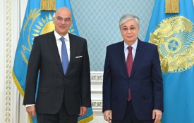 Президент Казахстана принял министра иностранных дел Греческой Республики Николаоса Дендиаса