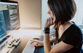 AqylTech және IT-Aiel бағдарламалары бойынша онлайн оқытуды іске қосу: қаржылық, цифрлық дағдылар мен жасанды интеллектті отбасылық экономикада дамыту