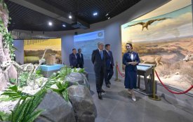 Глава государства посетил историко-краеведческий музей Кызылординской области Глава государства посетил историко-краеведческий музей Кызылординской области