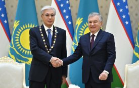 Қасым-Жомарт Тоқаевқа Өзбекстанның ең жоғары мемлекеттік наградасы табысталды