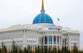 Глава государства внимательно следит за развитием ситуации на Ближнем Востоке