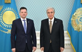 Президент Қасым-Жомарт Тоқаев Еуразиялық даму банкінің басқарма төрағасы Николай Подгузовты қабылдады