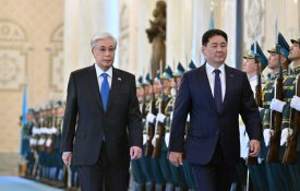 Президенты Казахстана и Монголии провели переговоры в узком составе