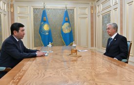 Глава государства принял Председателя Мажилиса Ерлана Кошанова