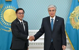 Глава государства принял заместителя Премьер-министра – министра иностранных дел Таиланда Сихасаком Пуангкеткео