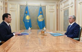 Қасым-Жомарт Тоқаев Қазақстанның Ұлыбритания және Солтүстік Ирландия Біріккен Корольдігіндегі жаңадан тағайындалған елшісі Әлібек Бақаевты қабылдады