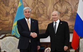 Глава государства провел встречу с Президентом России