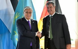 Президент Казахстана провел встречу с Премьер-министром Баварии Маркусом Зёдером